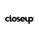 Closeup is written in small black letters with no space in between. There is a very thin silver outlining it.